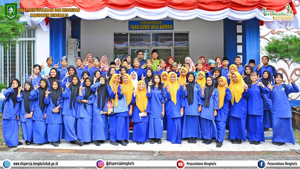 Hari Literasi Bersama Dispersip Bengkalis dan SMPN 1 Bengkalis