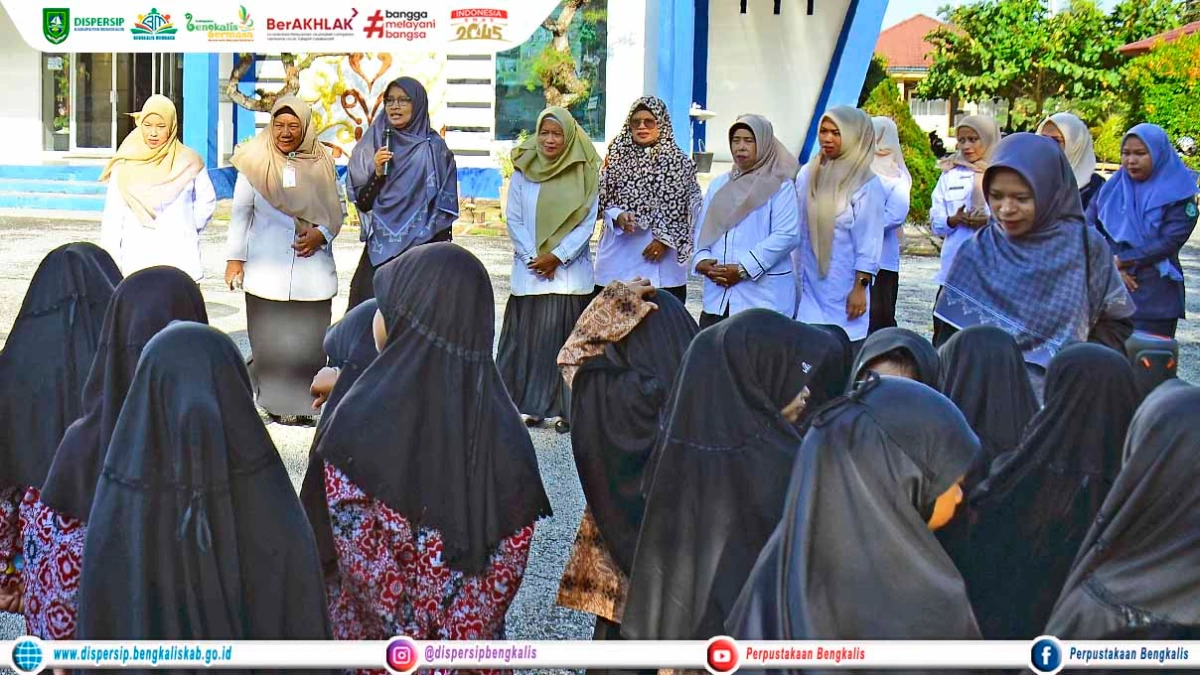 Kunjungan Literasi Siswa MIS Bequranic Bengkalis ke Dispersip Kabupaten Bengkalis