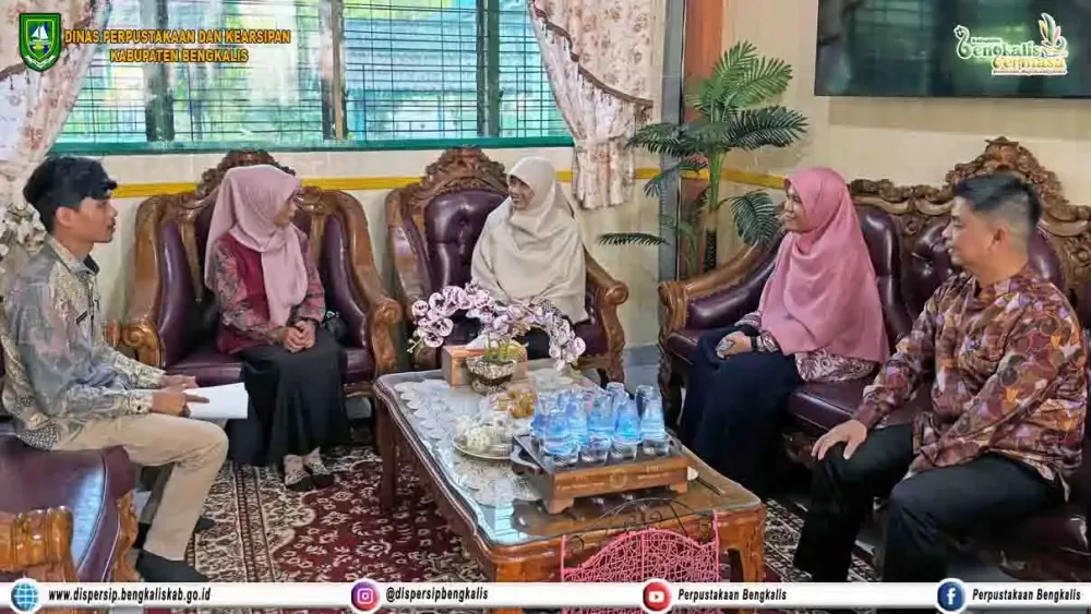 Pembinaan Standar dan Akreditasi Perpustakaan Sekolah di SMP IT Mutiara