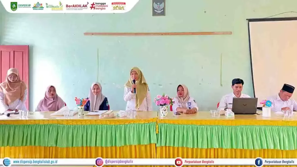 Sosialisasi Budaya Baca dan Pembinaan Perpustakaan di SMPN 1 Bandar Laksmana