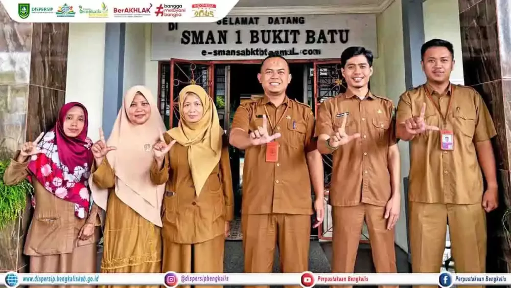 Pembinaan Akreditasi Perpustakaan Saung Aksara di SMAN 1 Bukit Batu